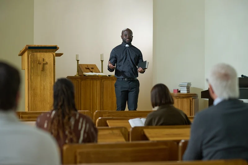 <h2>Notable Places of Worship to Visit in Chicago</h2>