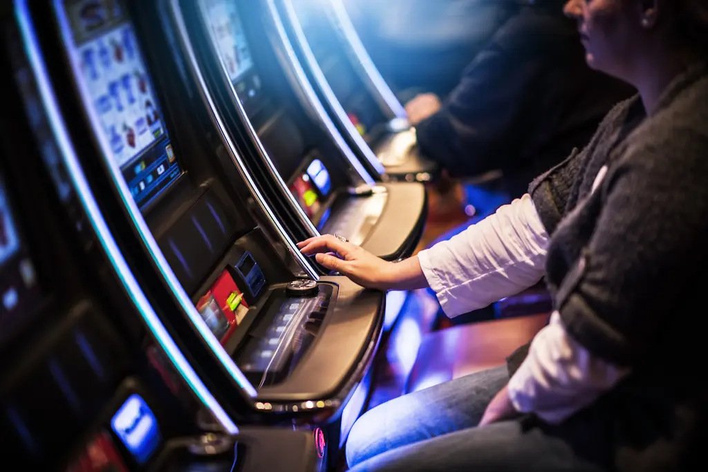 Try Your Luck at Harrah's Joliet Casino