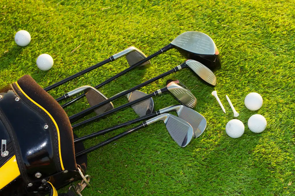 Hilldale Golf Club: Swing into Action