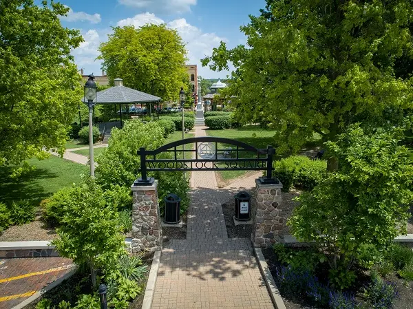 Woodstock Square Historic District